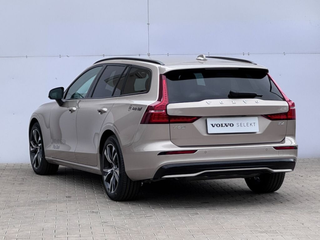 Volvo V60 Kombi 2,0 l 145 kw