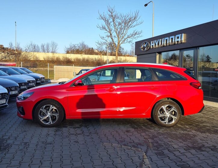 Hyundai i30 Kombi 998,0 88 kw