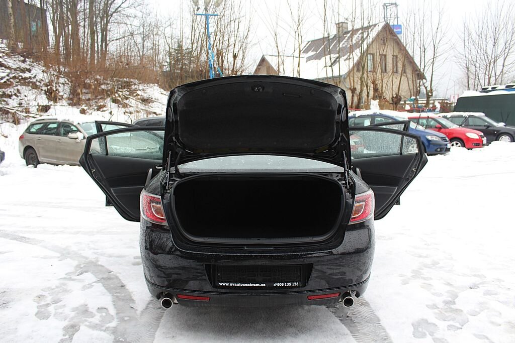Mazda 6 Sedan / Limuzína 2,0 l 108 kw