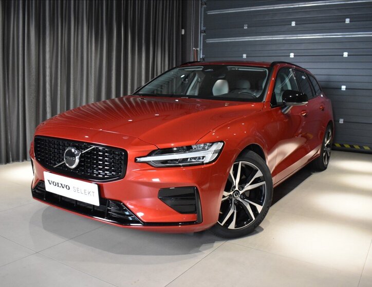 Volvo V60 Kombi 2,0 l 145 kw