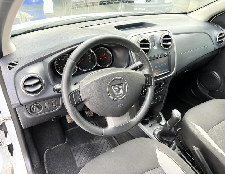 Dacia Sandero 35