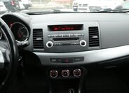 Mitsubishi Lancer 24