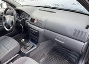 Škoda Octavia Sedan / Limuzína 1,6 l 75 kw