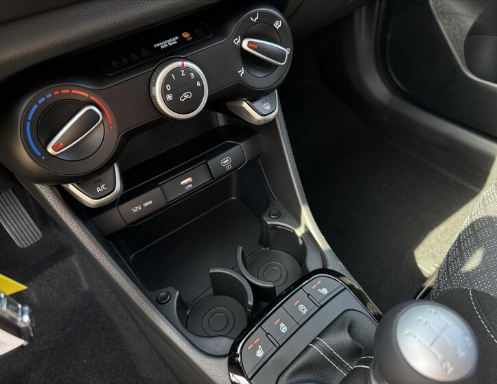 KIA Picanto Hatchback 998,0 50 kw