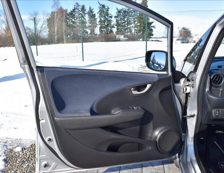 Honda Jazz Hatchback 1,2 l 66 kw