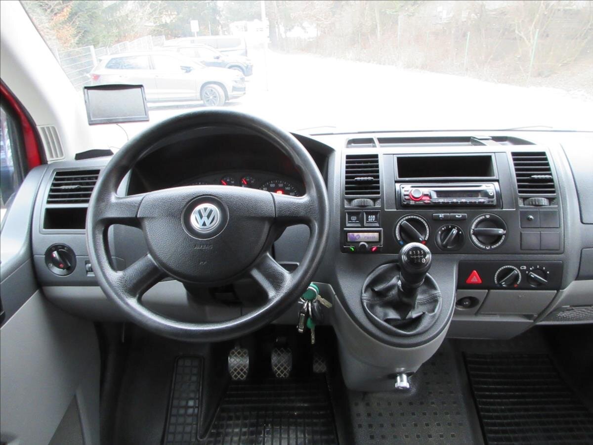 Volkswagen Transporter Ostatní 2,5 l 96 kw