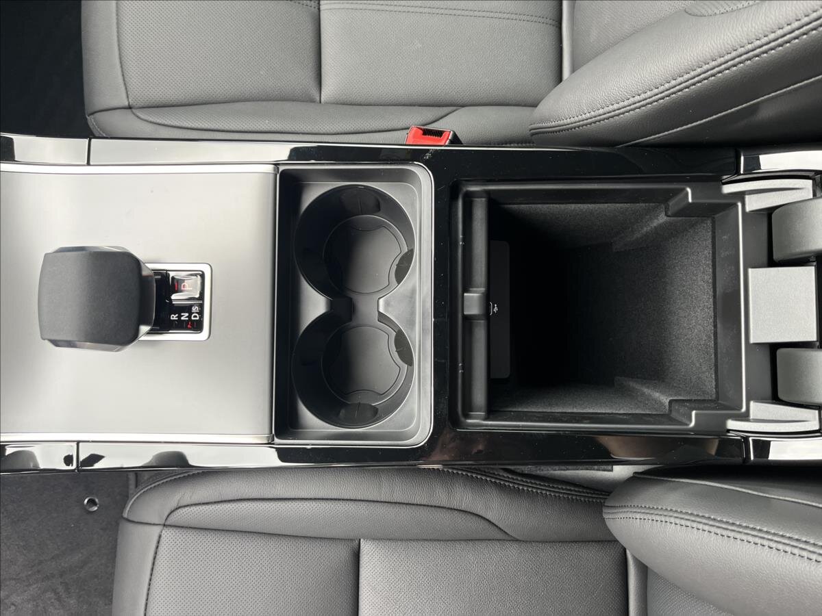 Land Rover Range Rover Evoque SUV / Terénní 1,5 l 198 kw