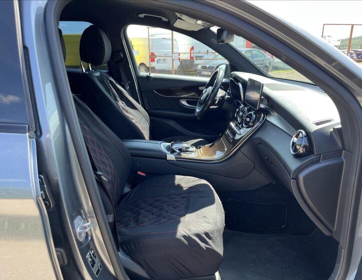 Mercedes-Benz GLC 11