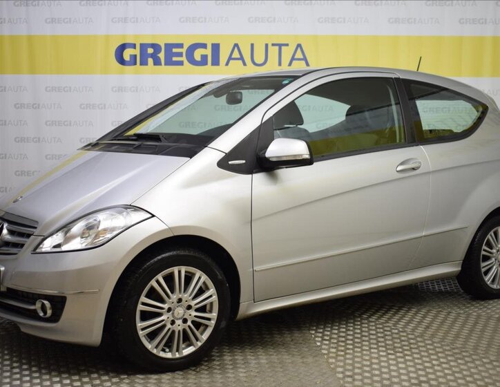 Mercedes-Benz Třídy A Hatchback 1,7 l 85 kw