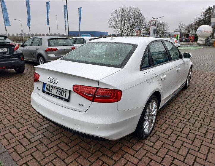 Audi A4 Sedan 2,0 l 110 kw