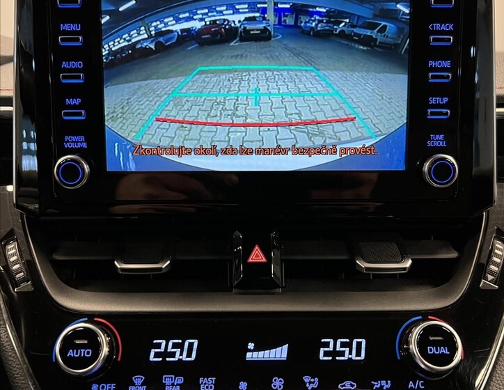 Toyota Corolla Hatchback 2,0 l 112 kw