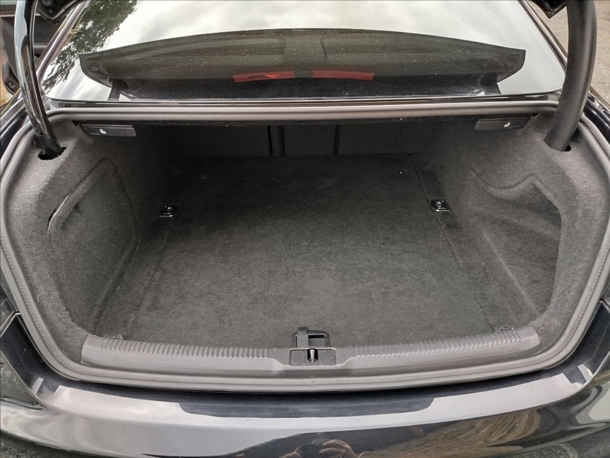 Audi RS 5 Kupé 4,2 l 331 kw