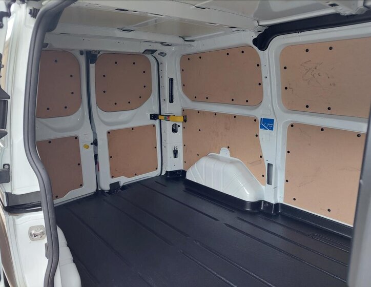 Ford Transit Custom Skříň 2,0 l 77 kw