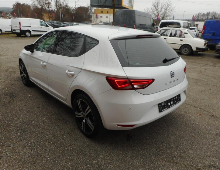 Seat Leon Hatchback 1,4 l 90 kw