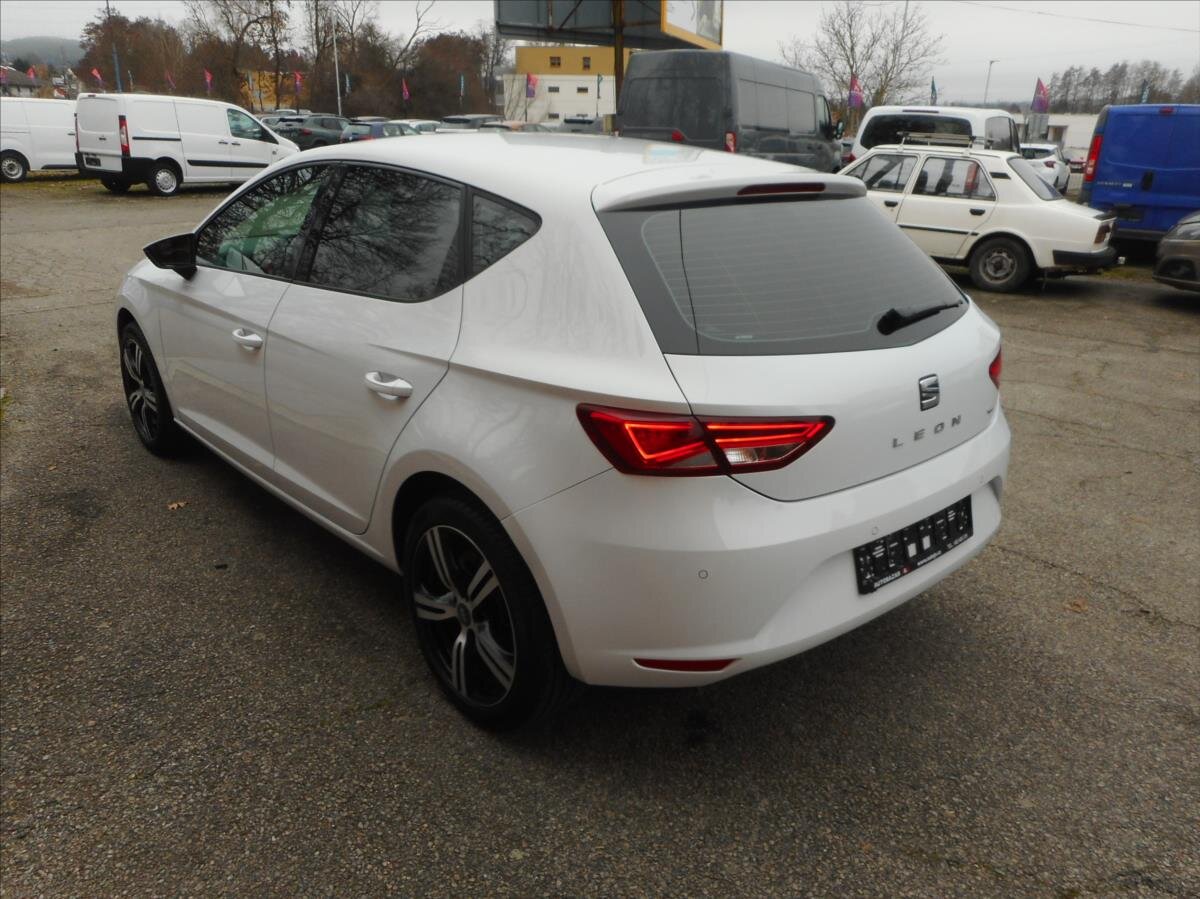 Seat Leon Hatchback 1,4 l 90 kw