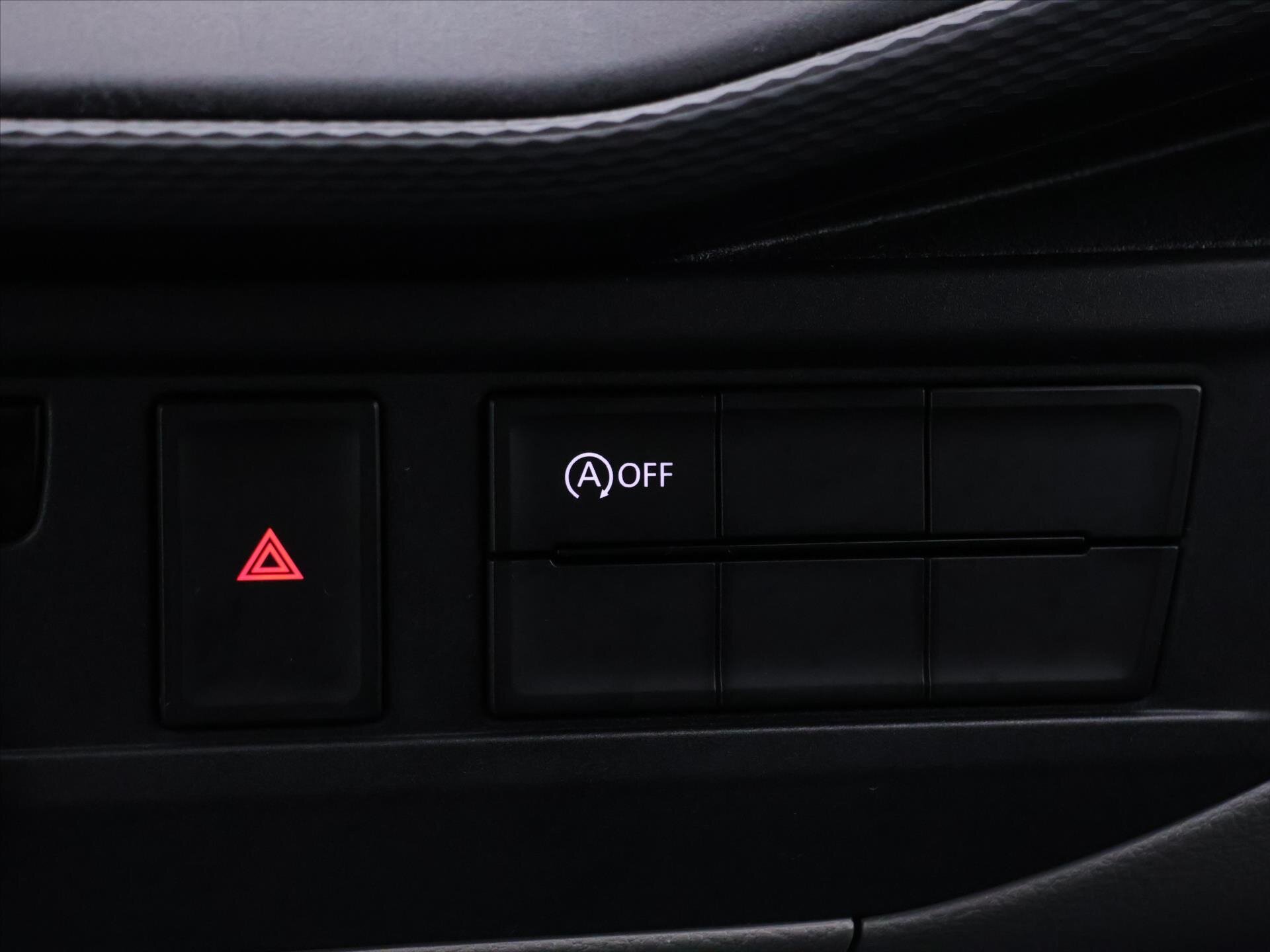 Volkswagen Transporter Kombi 2,0 l 81 kw