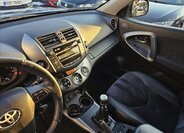 Toyota RAV4 Kombi 2,2 l 110 kw