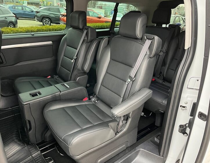 Toyota ProAce Verso 15