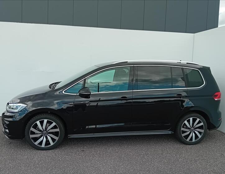 Volkswagen Touran 10