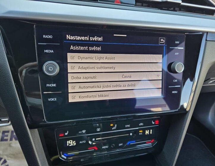 Volkswagen Arteon Liftback 2,0 l 110 kw