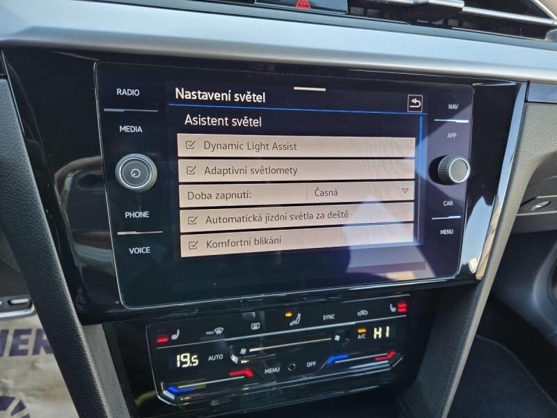 Volkswagen Arteon Liftback 2,0 l 110 kw