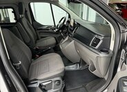 Ford Tourneo Custom 12