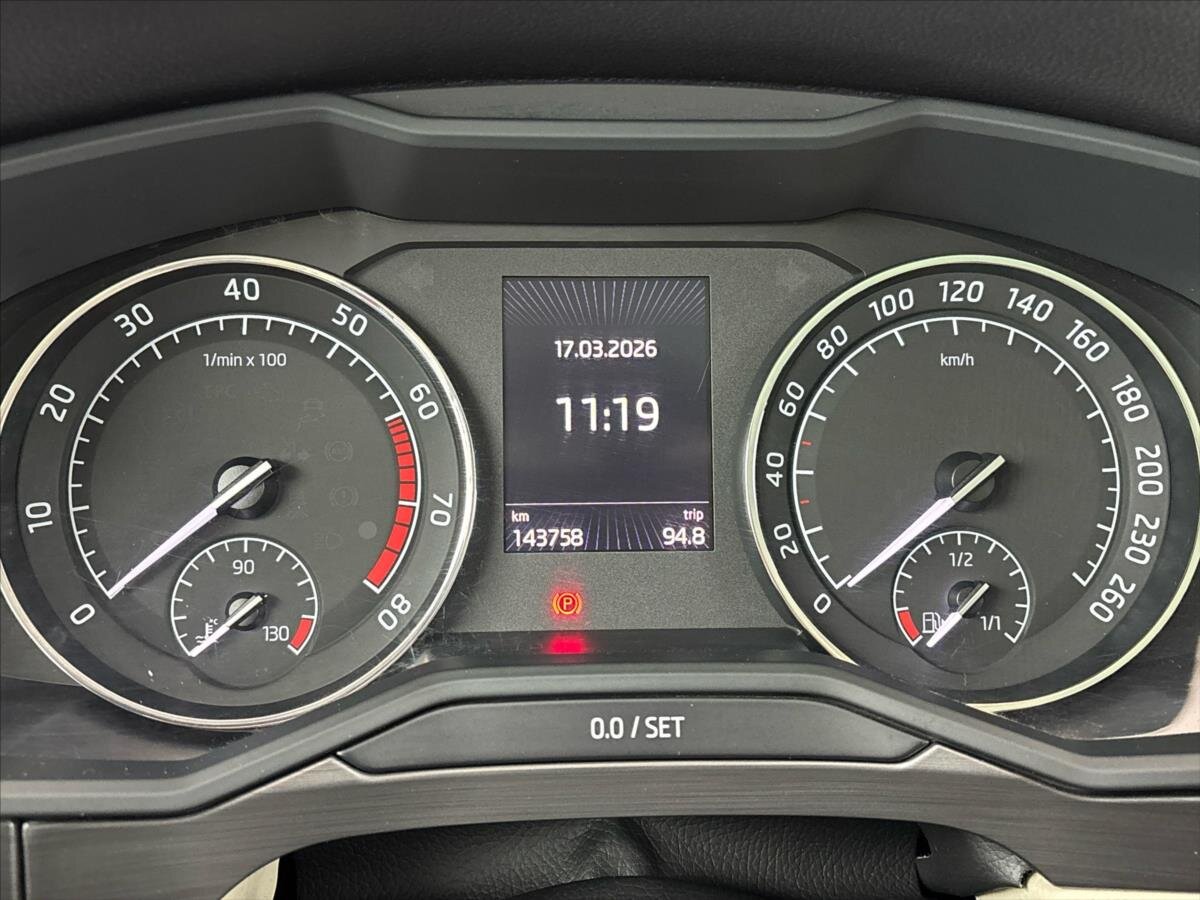 Škoda Superb Liftback 1,4 l 110 kw