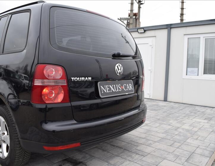 Volkswagen Touran 12