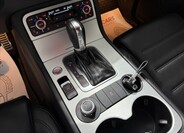 Volkswagen Touareg 13