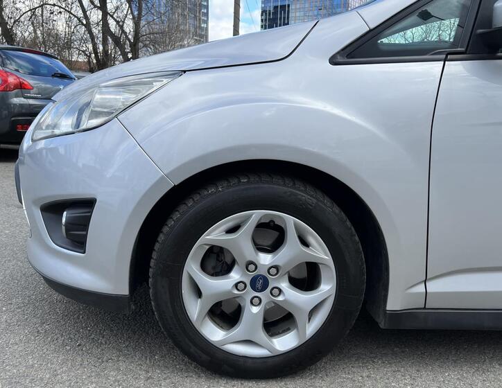 Ford C-MAX 27
