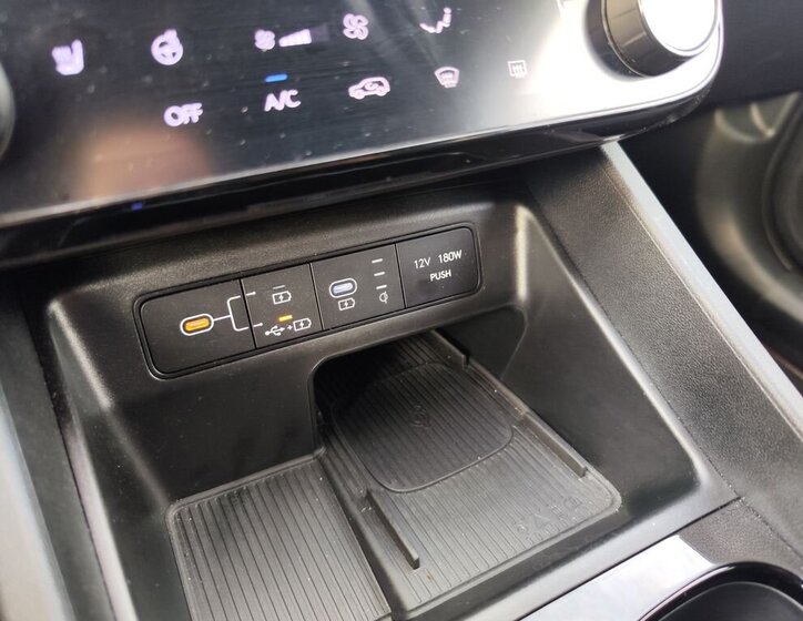 Hyundai Tucson SUV 1,6 l 118 kw