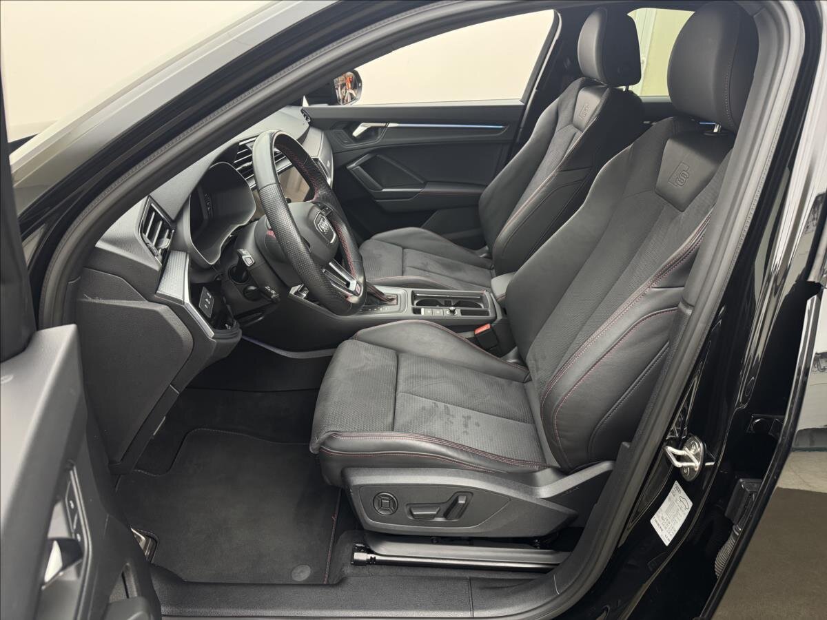 Audi Q3 SUV / Terénní 2,0 l 147 kw