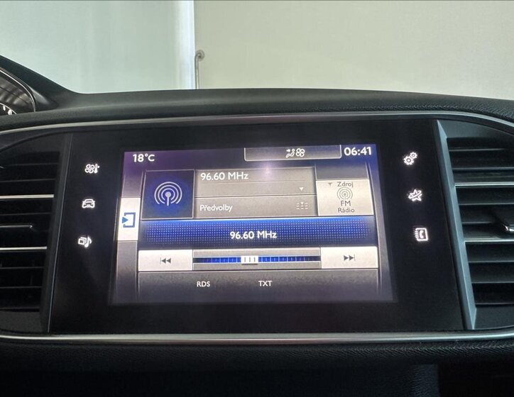 Peugeot 308 Kombi 1,6 l 88 kw