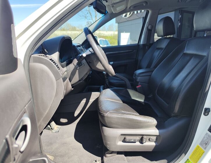 Hyundai Santa Fe SUV / Terénní 2,2 l 145 kw