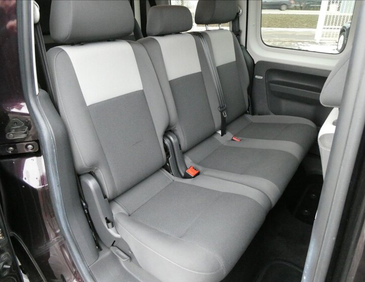 Volkswagen Caddy Kombi 1,6 l 75 kw