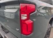 Chevrolet Silverado 29