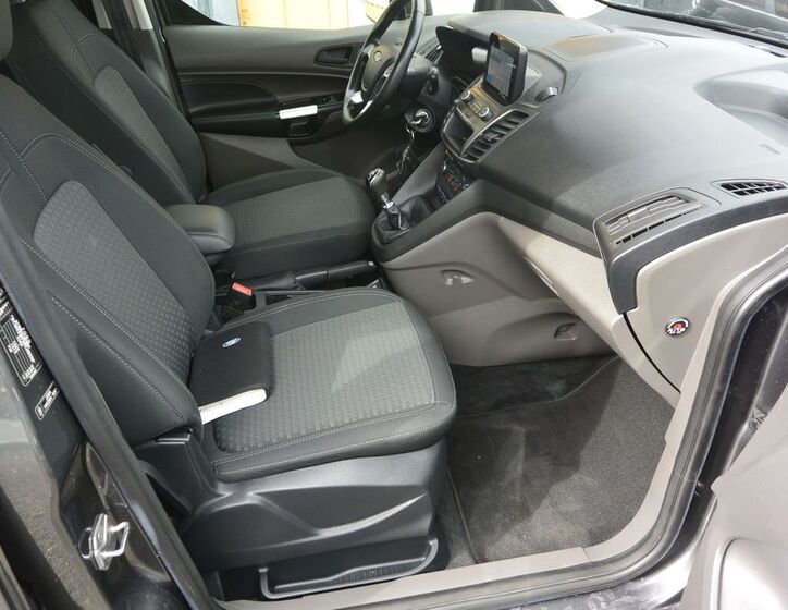 Ford Transit Connect 44
