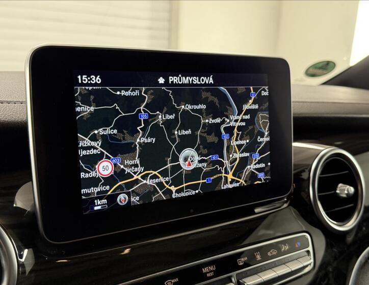 Mercedes-Benz Třídy V 27