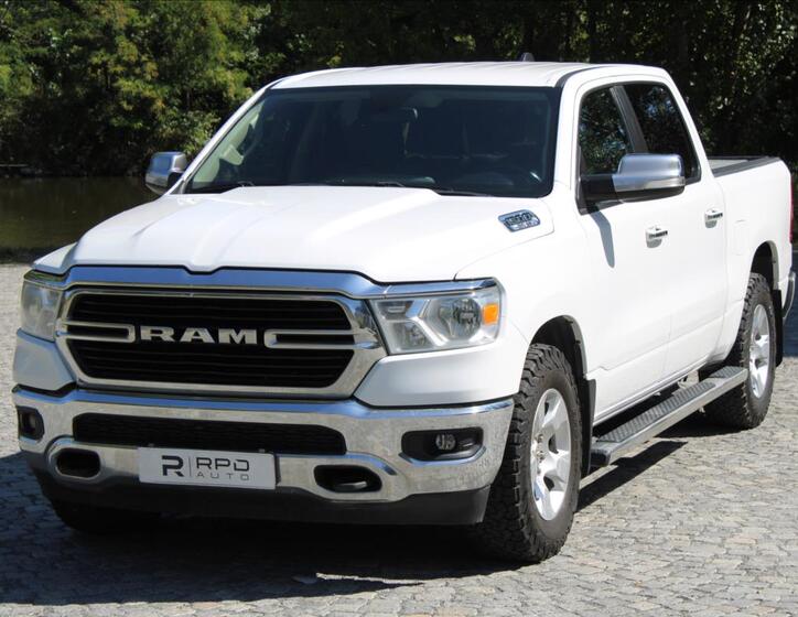 Dodge RAM 1