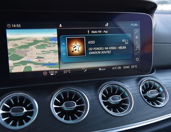 Mercedes-Benz Třídy E 32