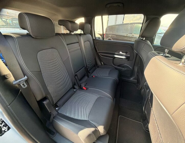 Mercedes-Benz GLB SUV / Terénní 2,0 l 110 kw