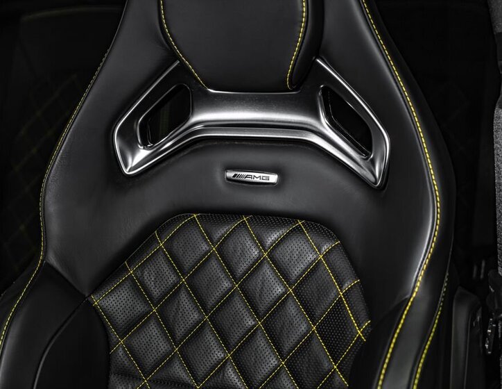 Mercedes-Benz Třídy C Kupé 4,0 l 375 kw