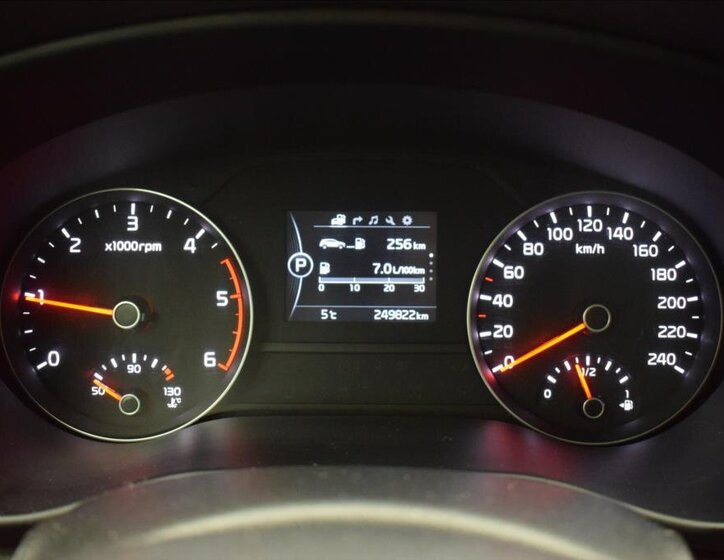 KIA Sportage SUV 1,7 l 104 kw