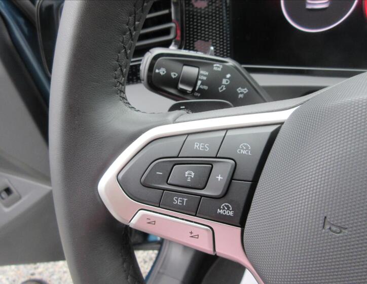 Volkswagen Tiguan 11