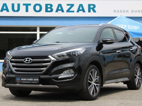 Hyundai Tucson SUV 2,0 l 100 kw