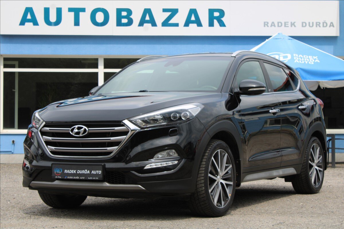 Hyundai Tucson SUV 2,0 l 100 kw