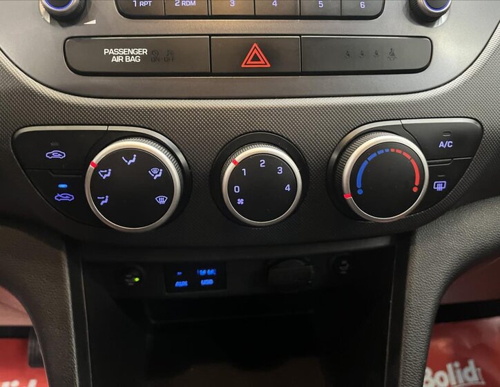 Hyundai i10 Hatchback 998,0 49 kw