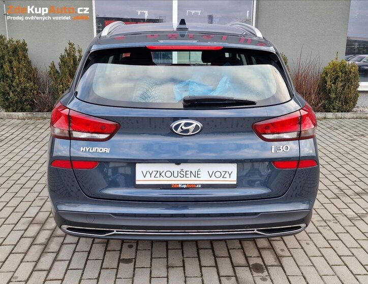 Hyundai i30 Kombi 1,6 l 85 kw