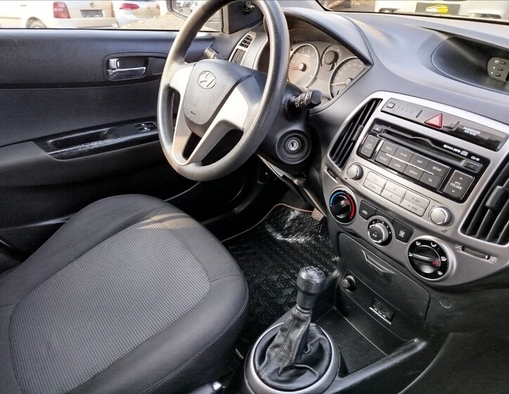 Hyundai i20 Hatchback 1,2 l 63 kw