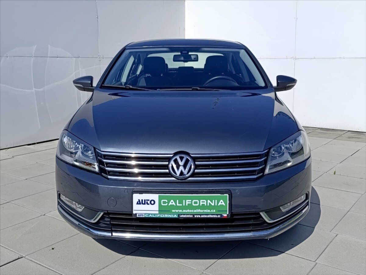 Volkswagen Passat Sedan 1,4 l 110 kw